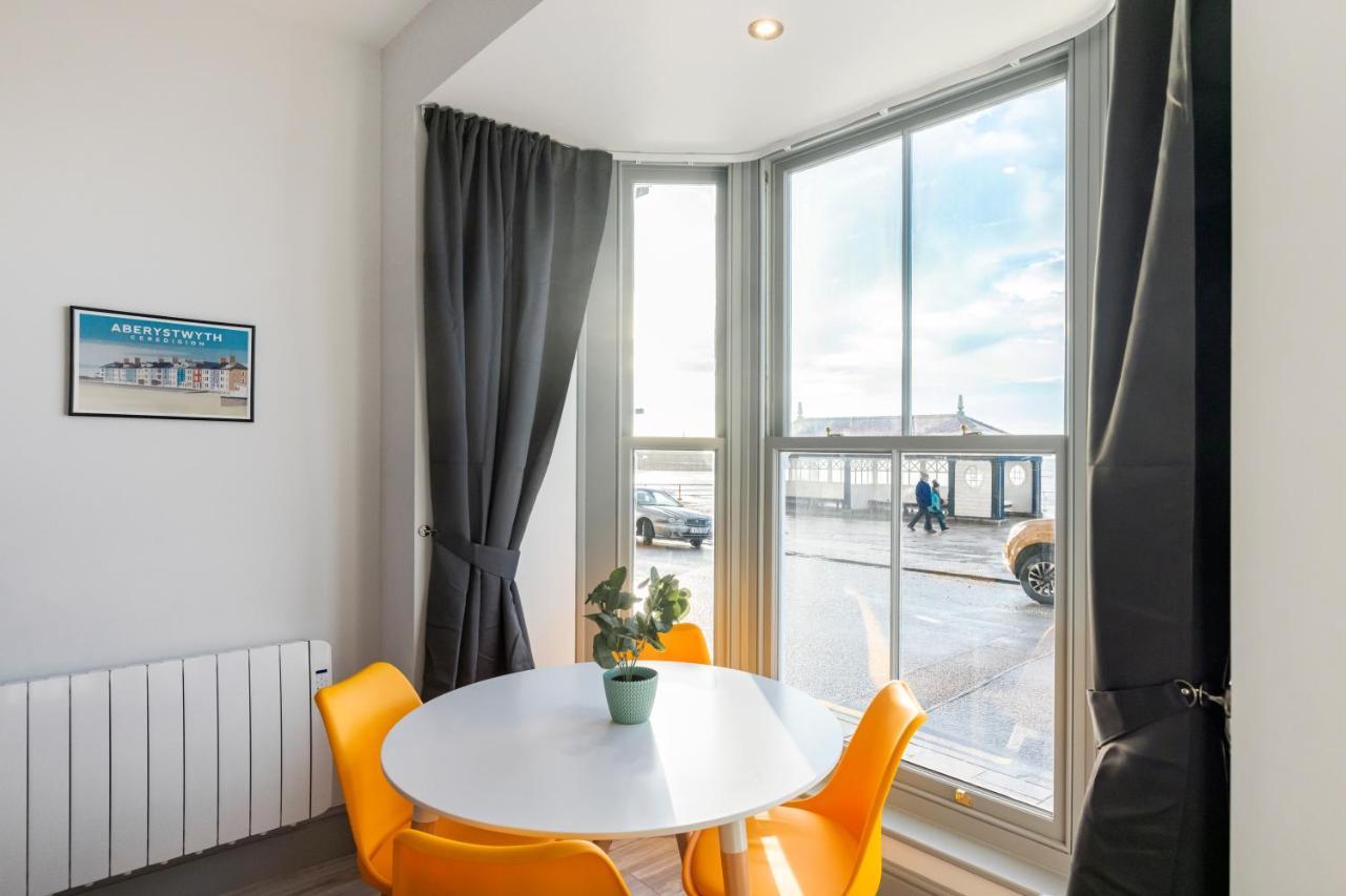 New Central Seafront Apartment- Stunning Sea Views Aberystwyth Exterior foto