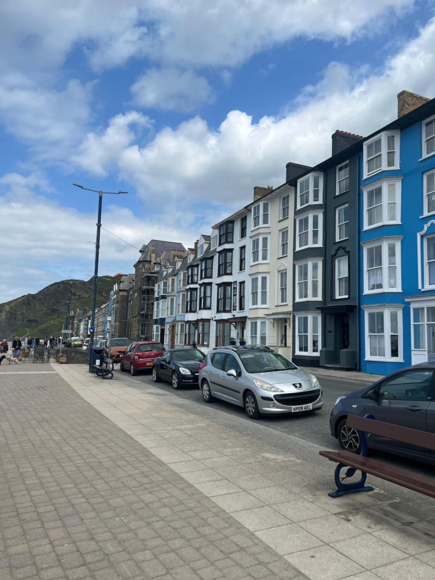 New Central Seafront Apartment- Stunning Sea Views Aberystwyth Exterior foto